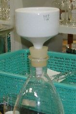 07UEBA_SBOTTLE